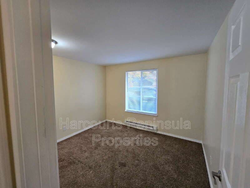 Port Orchard Condo: 1322 Sherman Avenue