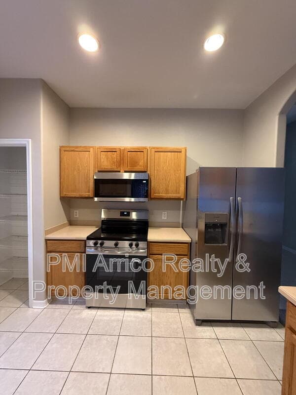 Wesley Chapel House: 3922 Washburn Pl