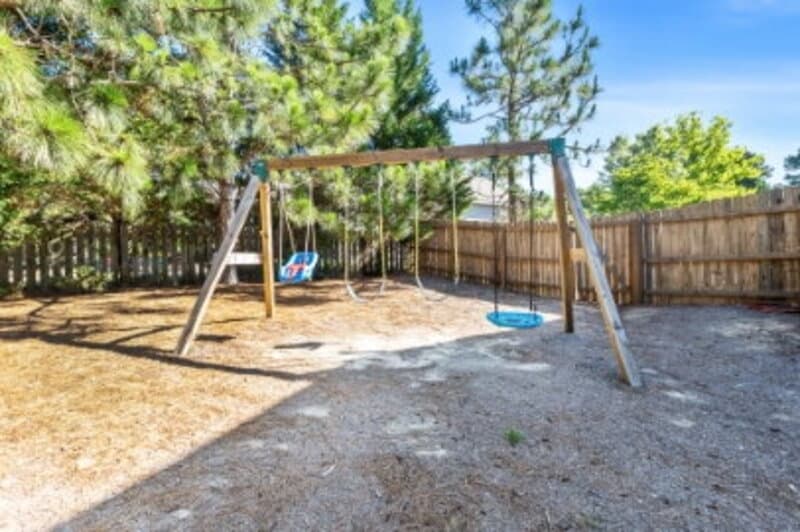 Pinehurst House: 190 Diamondhead Drive South