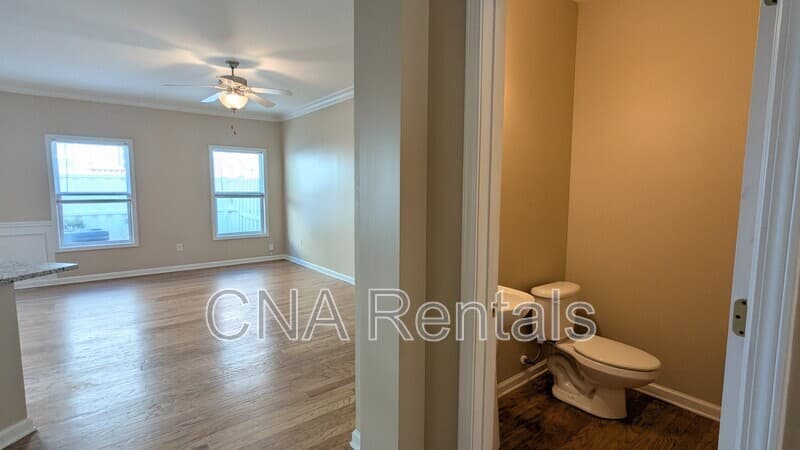 Kennesaw Townhome: 1747 Oakbrook Ln