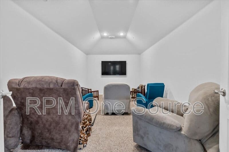 Burleson House: 2760 Richard Street