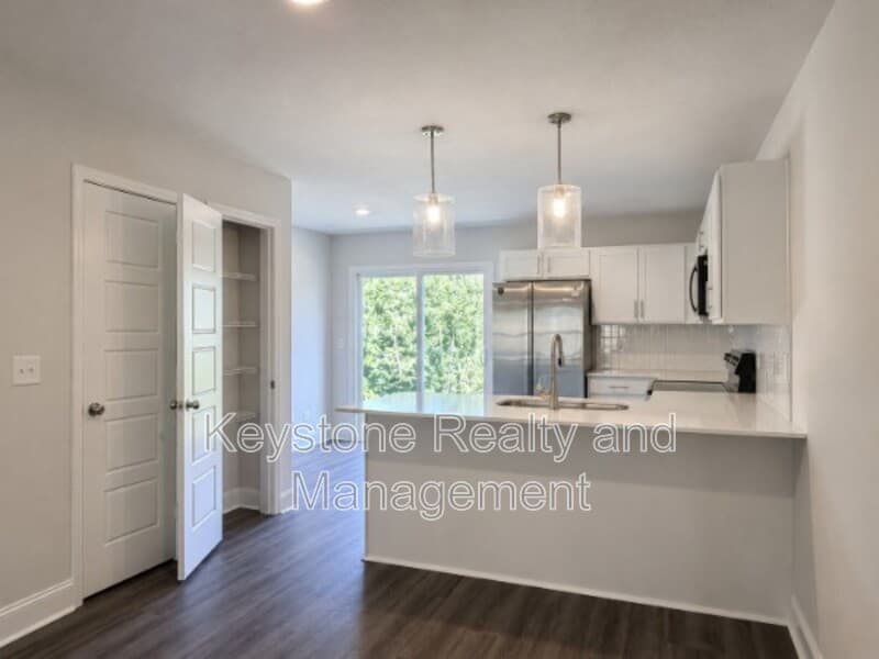 Clarksville Townhome: 1307 W. Woodland Valley Lane