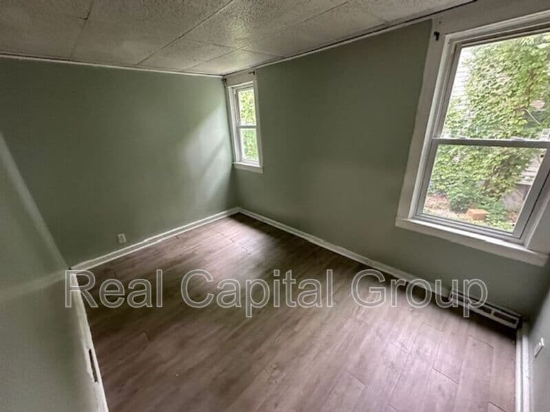 Albany Condo: 806 Park Ave