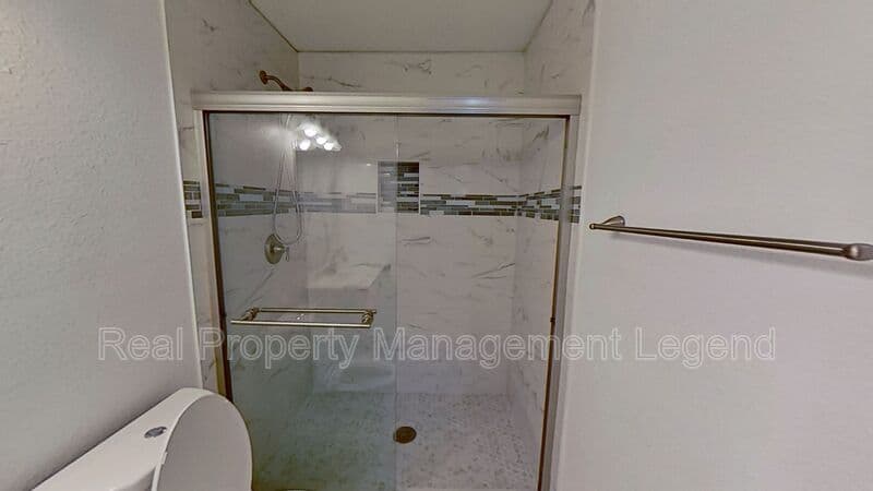 Irving House: 2320 Brockbank Dr