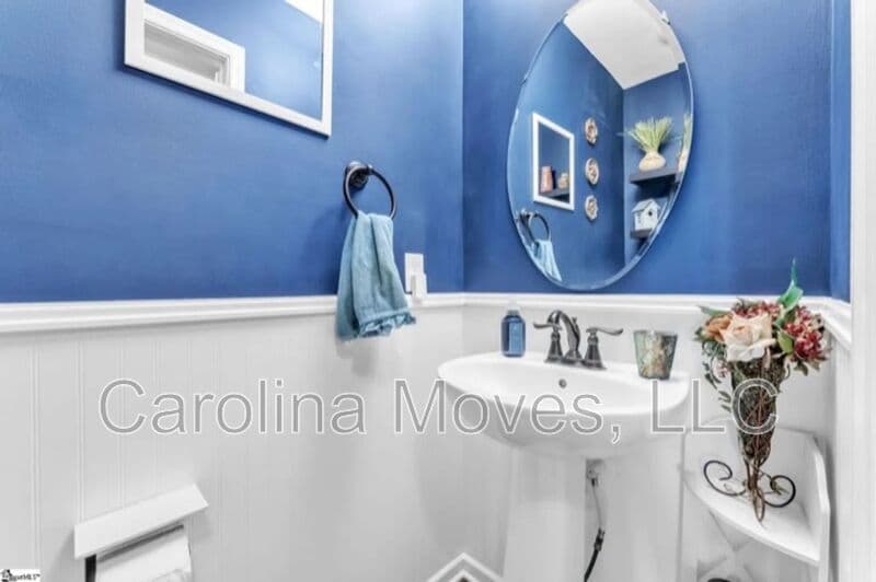 Greenville Townhome: 401 Christiane Way