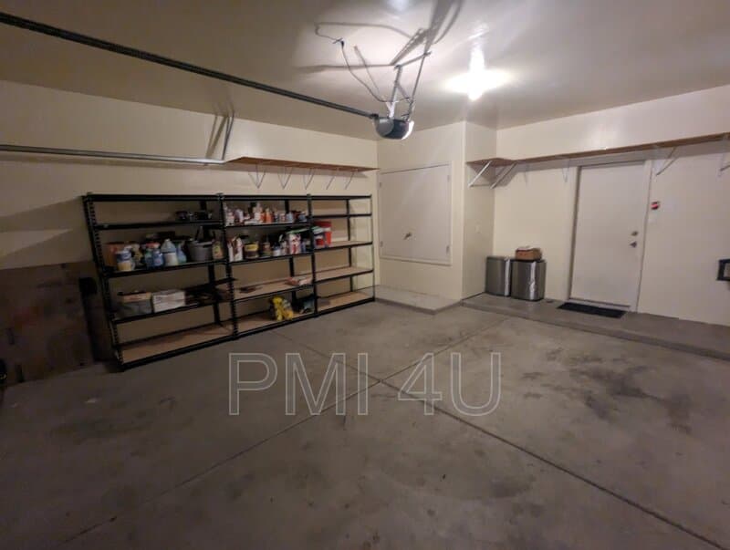 Albuquerque House: 2035 Ferndale DR SE