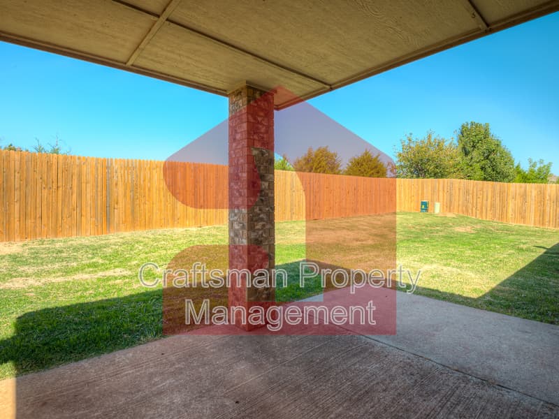 Moore House: 3209 Loren Drive