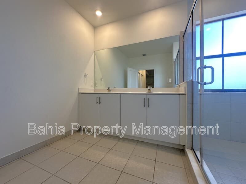 Homestead House: 11936 SW 240th St