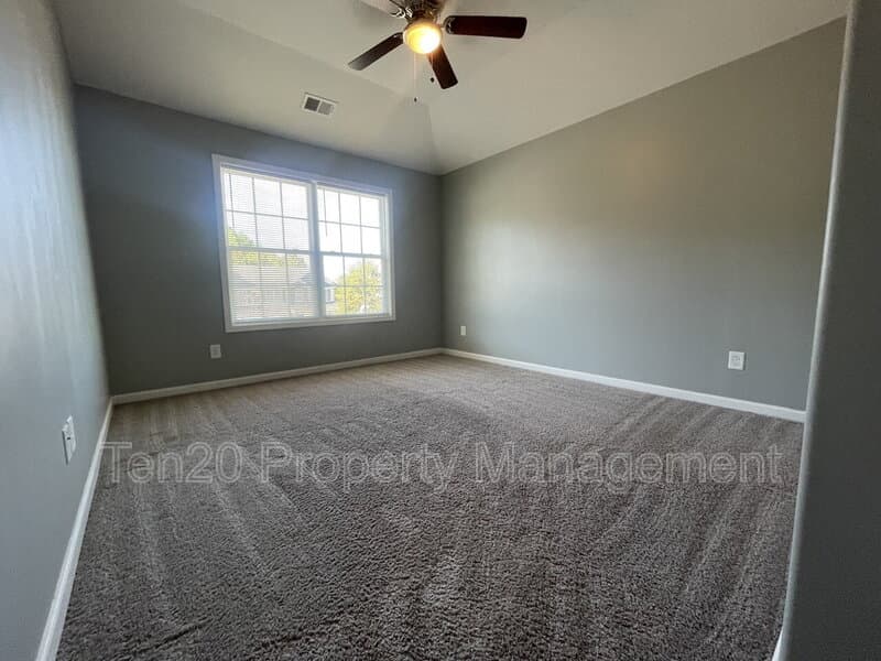 Columbus House: 4955 Brightstar Lane