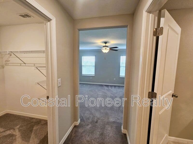 Riverview Townhome: 13251 Dupree Hills Pl