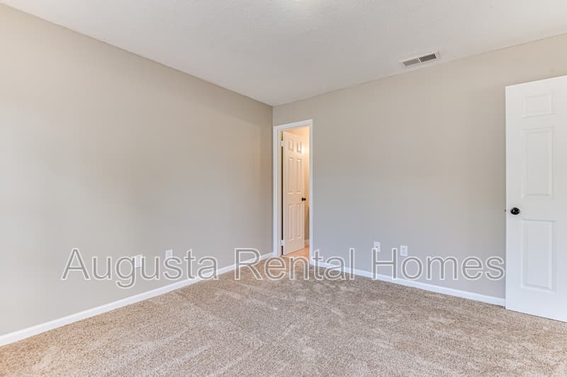 Augusta Condo: 940 Stevens Creek Road 203