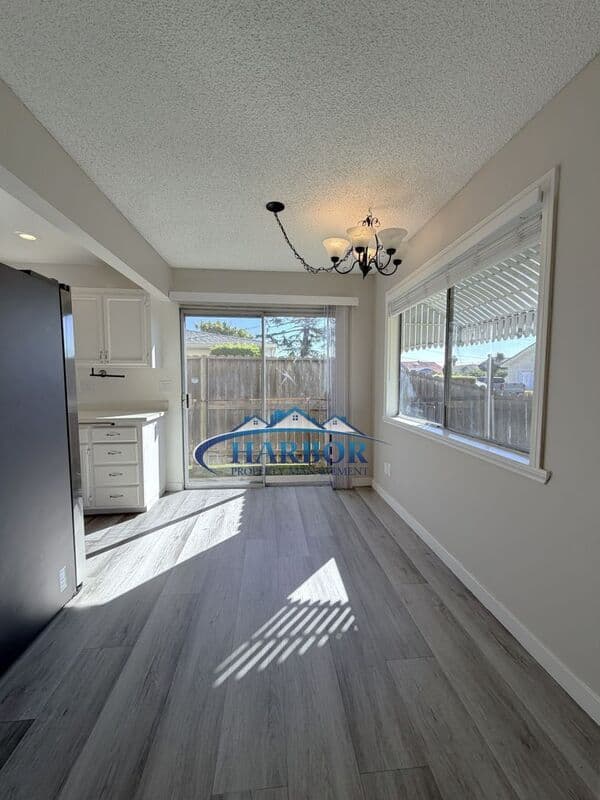Lomita House: 1839 West 256th Street