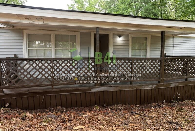 Douglasville House: 1930 Delta Drive