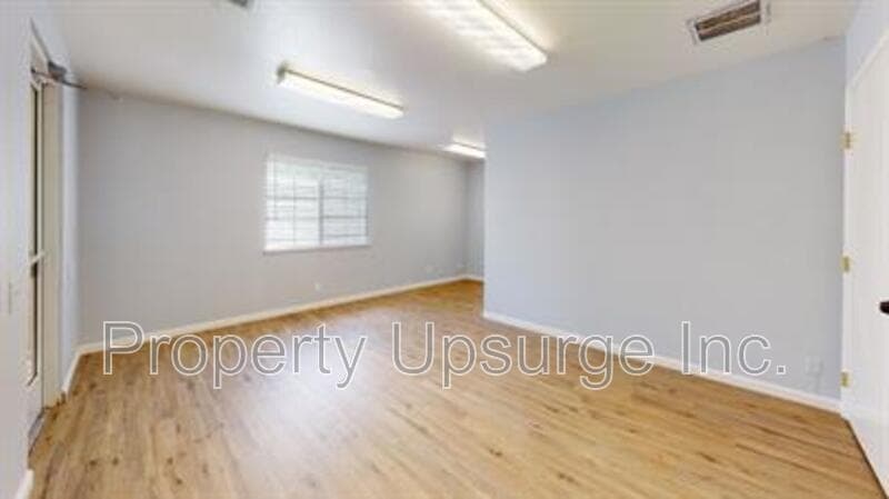 Redding House: 3404 Bechelli Lane - E
