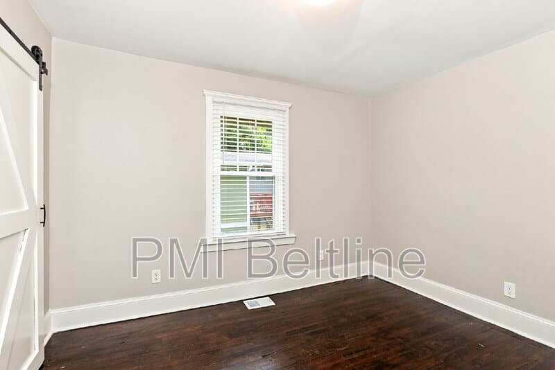 Atlanta House: 1164 Sells Avenue Southwest