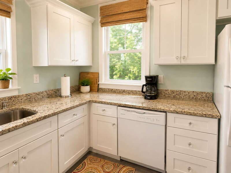Savannah House: 830 E Park Ave