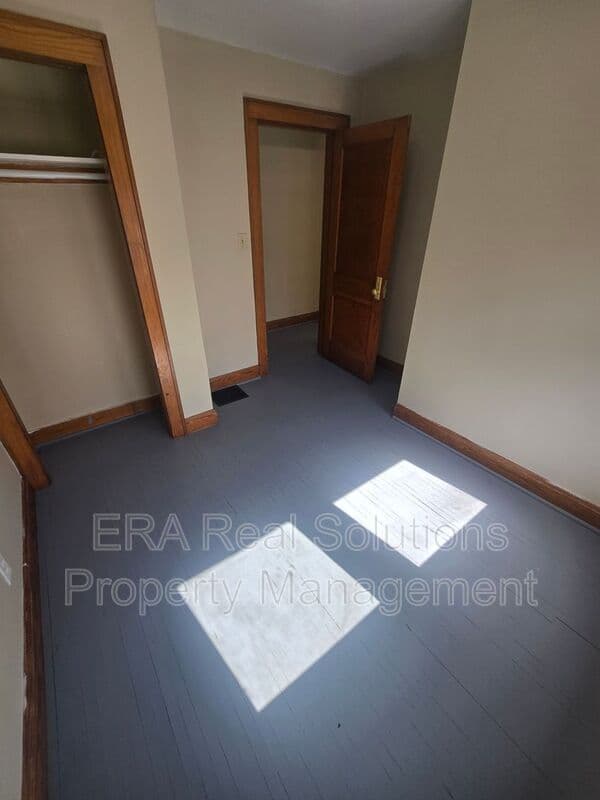 Columbus Condo: 52 N Ogden Rd