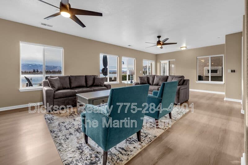 Sparks House: 1165 Harbour Cove Court