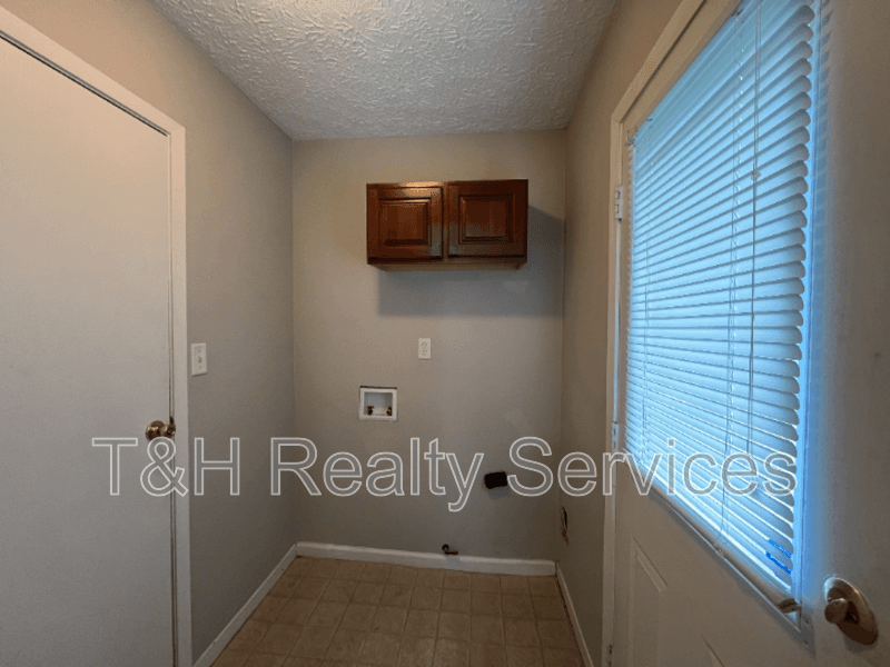 Indianapolis House: 4532 Dabny Circle