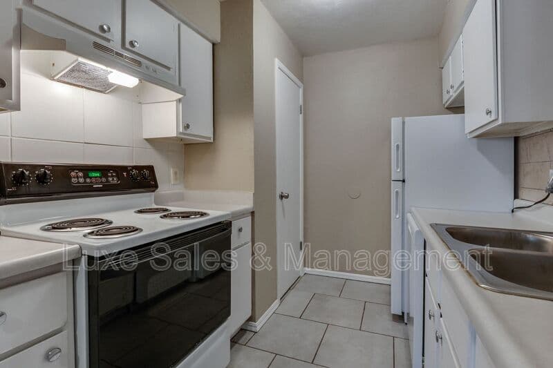 Oklahoma City Condo: 6026 NW Expressway