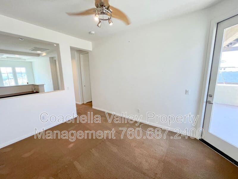 Cathedral City House: 511 Via Assisi