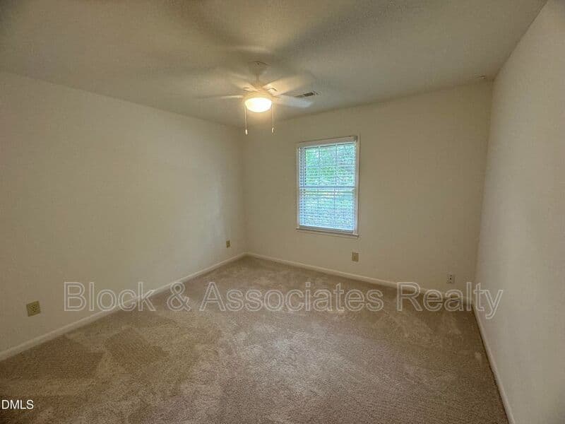 Raleigh House: 3516 Peach Haven Court