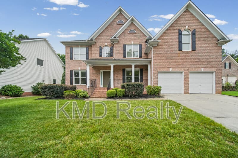 Charlotte House: 13818 Ballantyne Meadows Drive