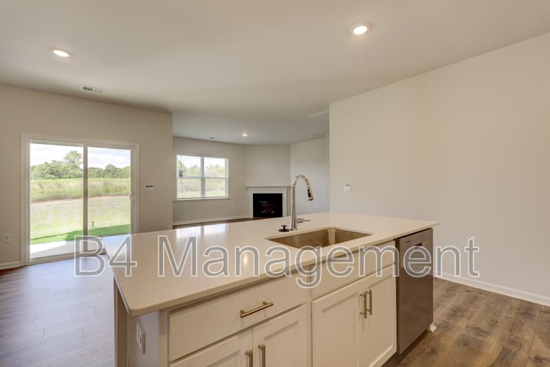 Boiling Springs House: 2159 Springview Ct.