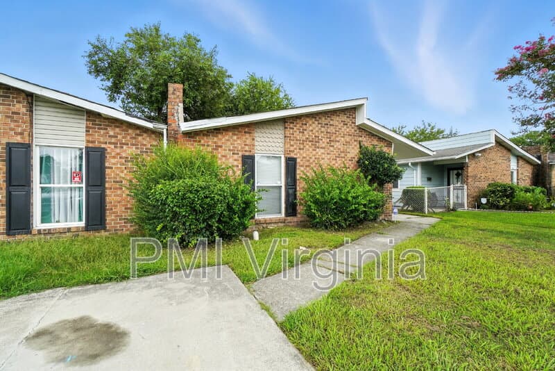 Norfolk Condo: 1076 Dubose Dr