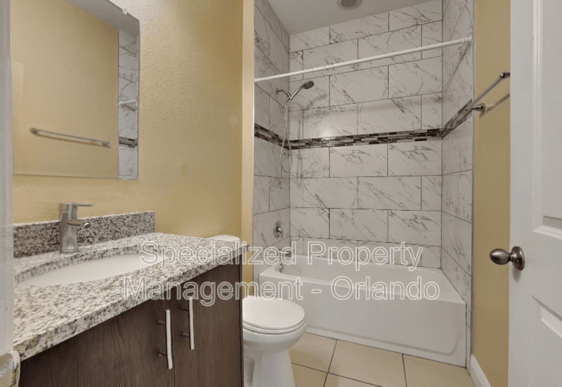 Ocala House: 5017 SW 165th Street Rd