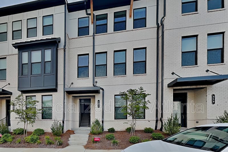 Lawrenceville Townhome: 321 Sammon Way