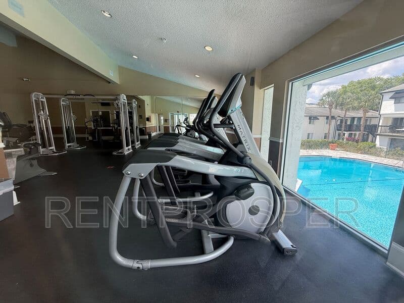 Orlando Townhome: 4419 S. Semoran Blvd