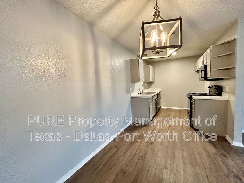North Richland Hills Condo: 7514 Connie Lane