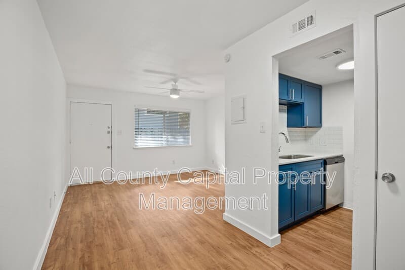 Austin Condo: 502 W. 35th Street
