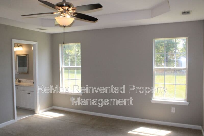 Hephzibah House: 2748 Davis Mill RD