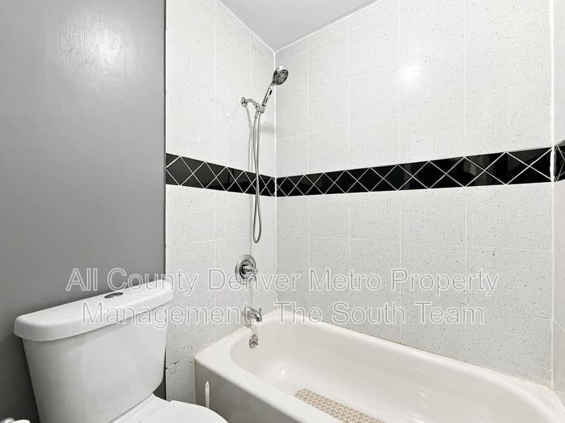 Denver Townhome: 1050 S Monaco St Pkwy