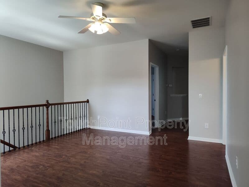 Charlotte House: 8611 Burnside Ln