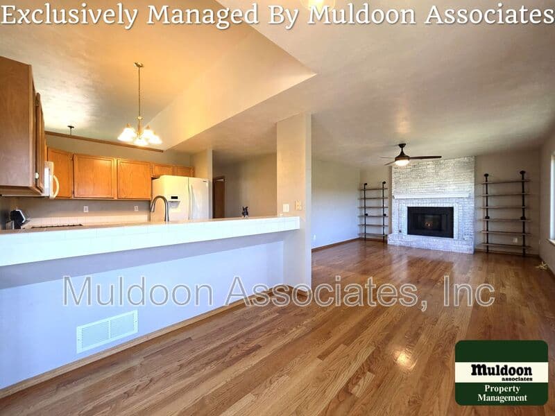 Colorado Springs House: 5552 Wells Fargo Dr