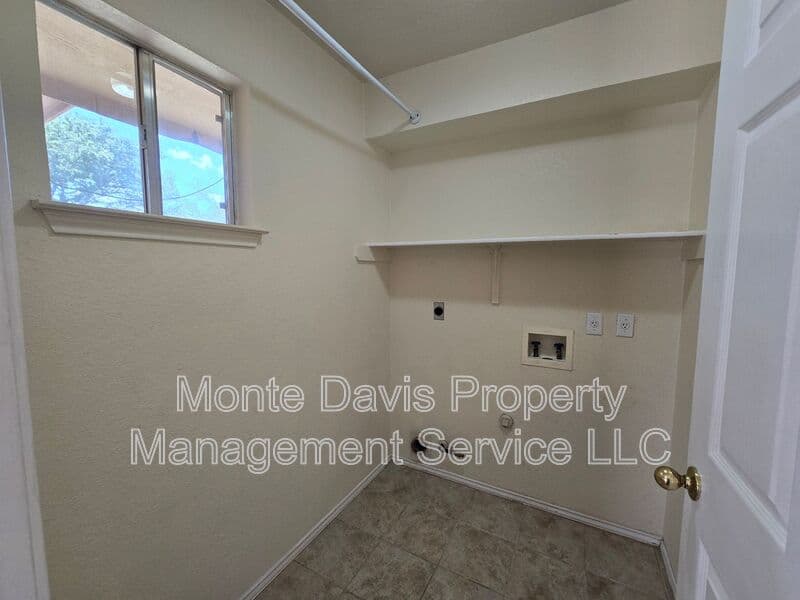 Austin House: 505 Shant Street