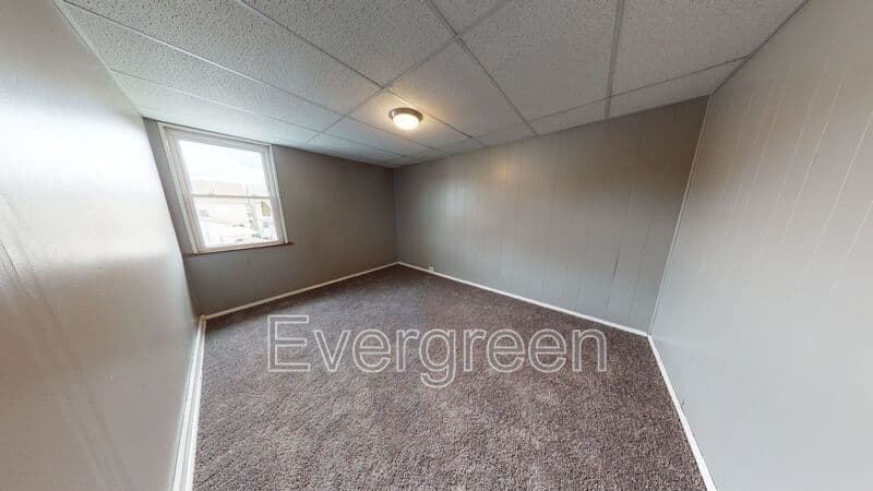 McKees Rocks House: 103 Orchard Street
