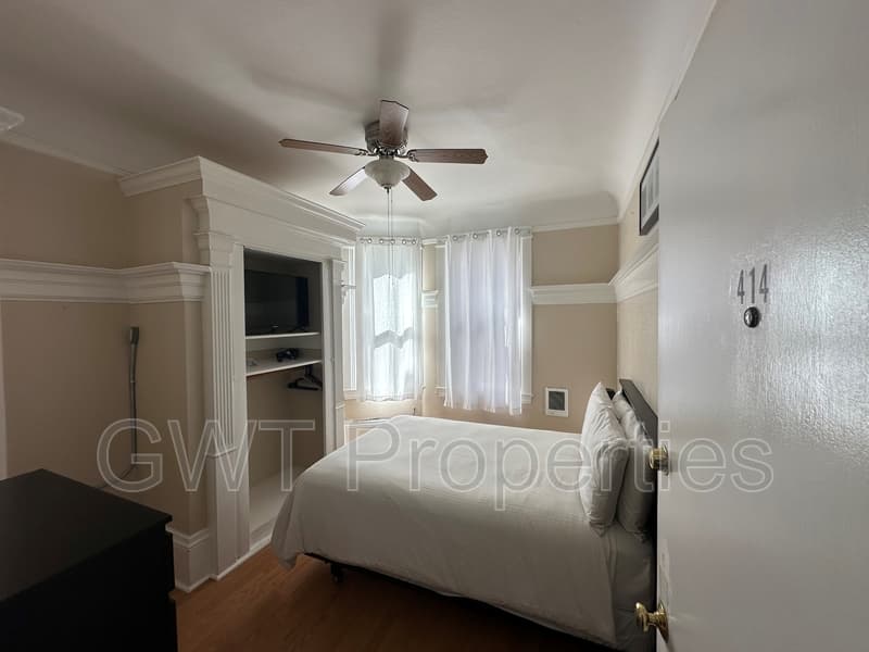 San Francisco House: 319 Ivy Street
