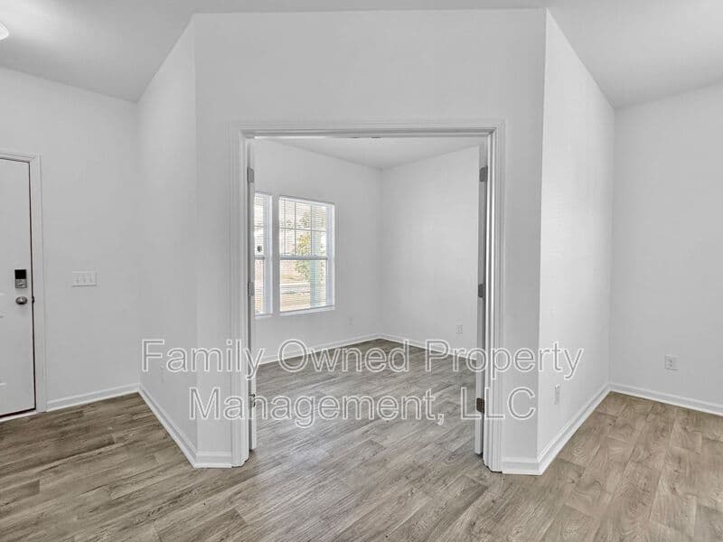 Summerville House: 105 Whimbrel Drive