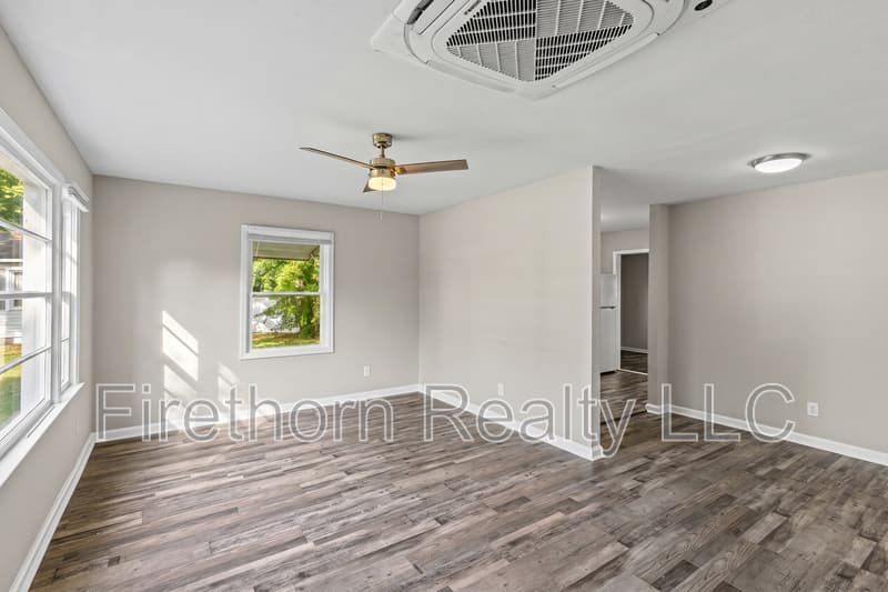 Augusta House: 2541 Rhodes Drive