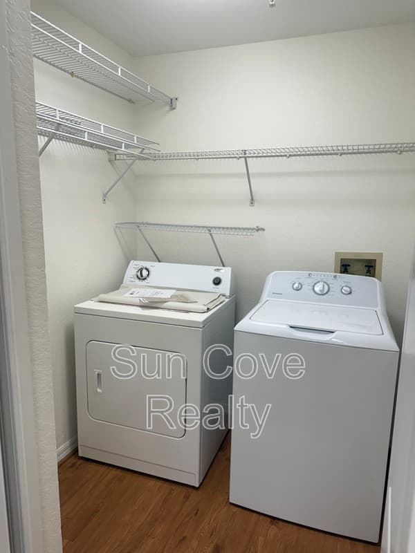 Lutz Condo: 4201 Woodstorks Walk Way