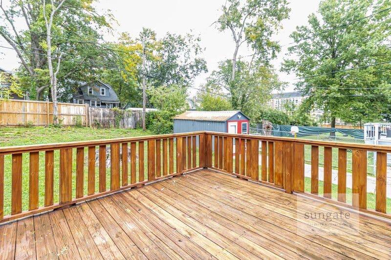 Baltimore Condo: 3218 Evergreen Ave