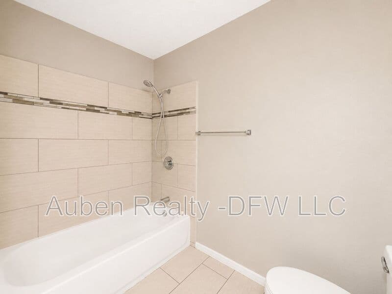Crowley Condo: 509 S Beverly Street
