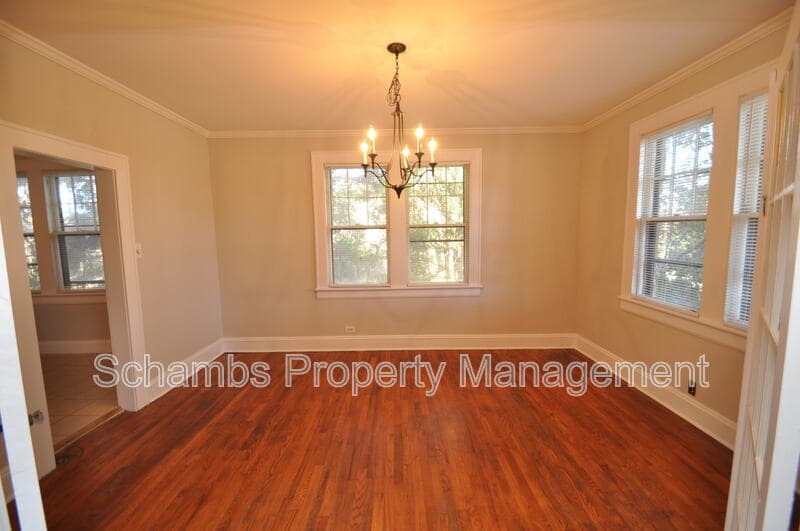 Raleigh House: 1425 Wake Forest Rd