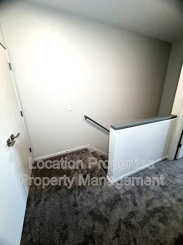 Lawrence Condo: 2201 Westdale Road - A3