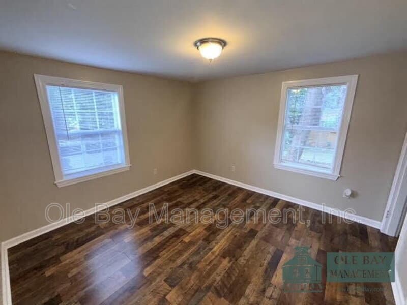 Mobile Condo: 109 South Carlen Street