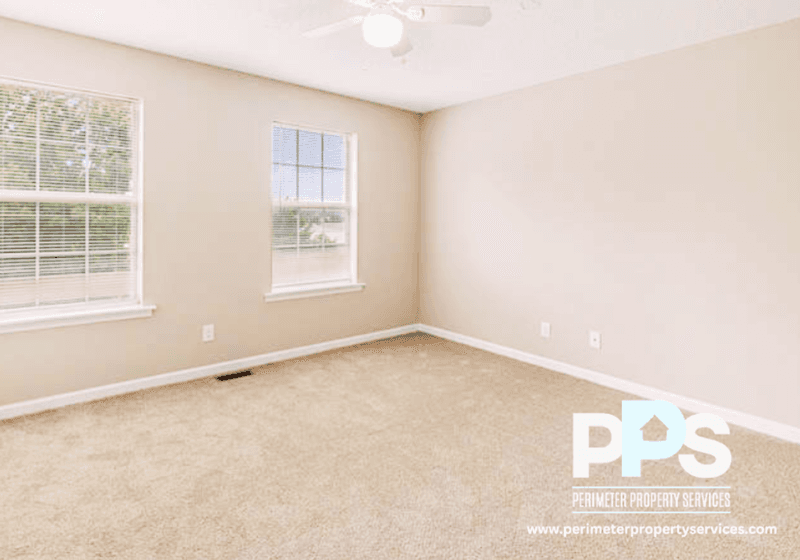 Dallas House: 350 WI Pkwy